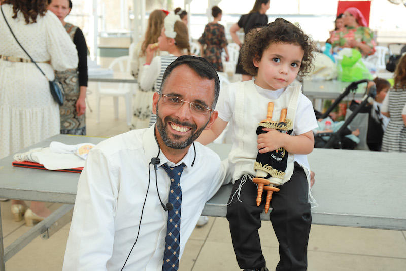 מפיק בר מצווה בכותל