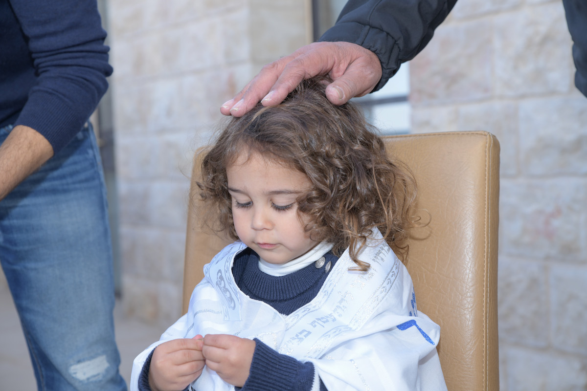 גיל שלוש בכותל